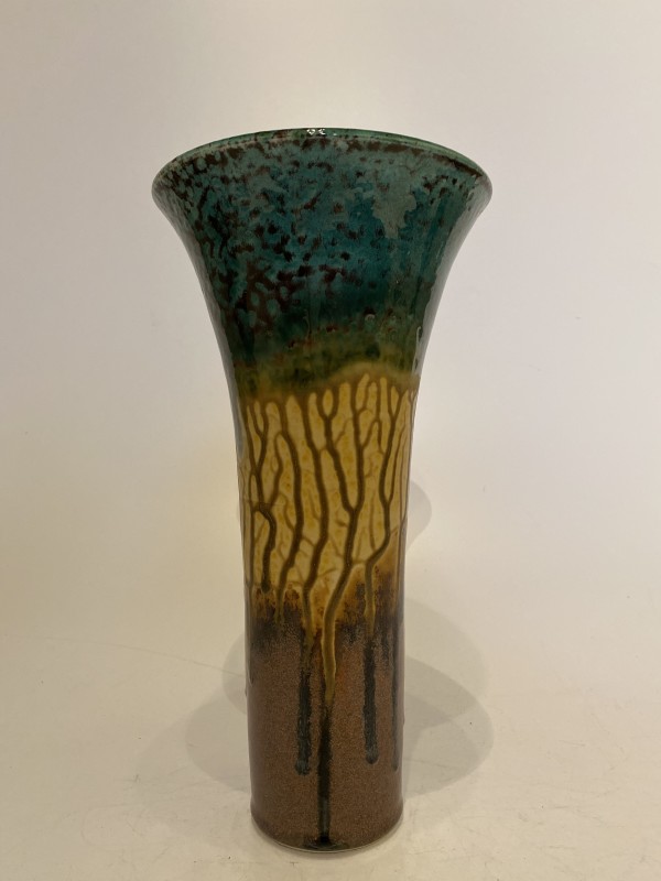 Trumpet ceramic ikebana vase