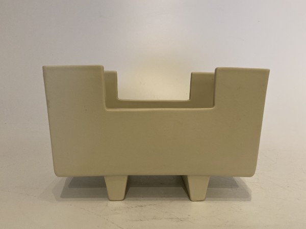 White rectangular ceramic ikebana vase on two feet